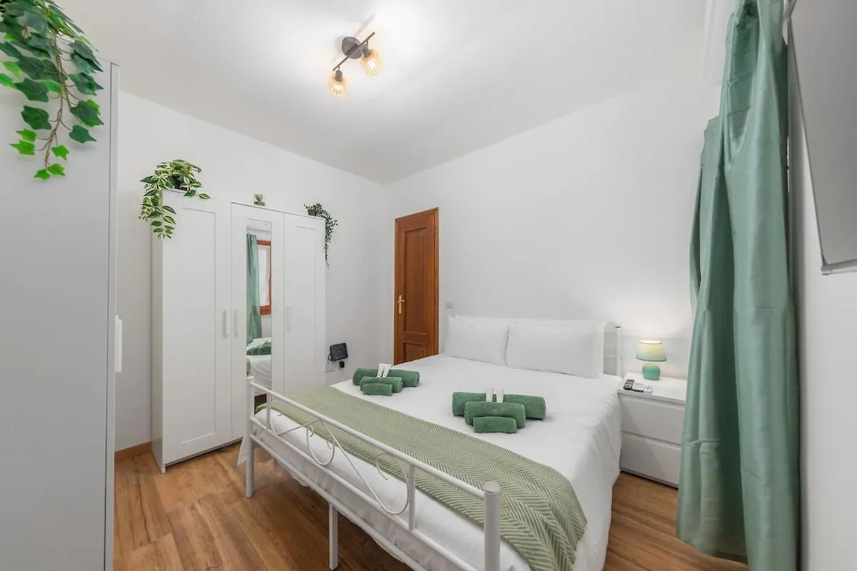 Apartment 2 Min To Metro - 12 Min To Central Station And Duomo - Quiet Milan Italy