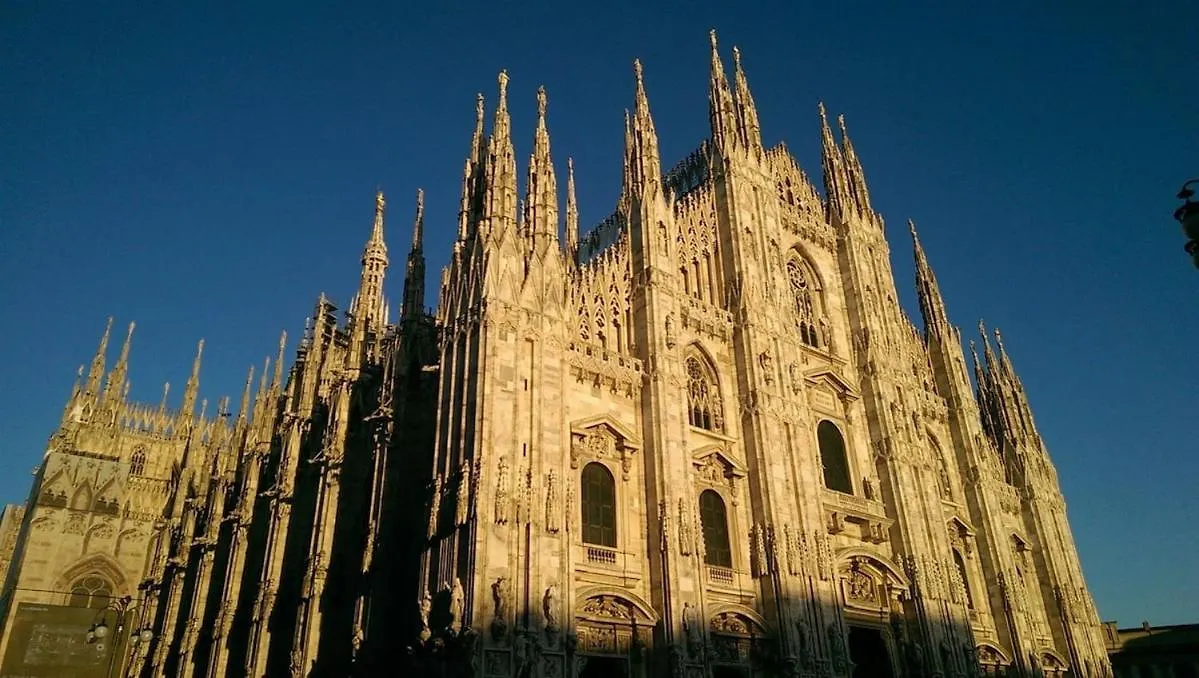 Apartment 2 Min To Metro - 12 Min To Central Station And Duomo - Quiet Milan Italy